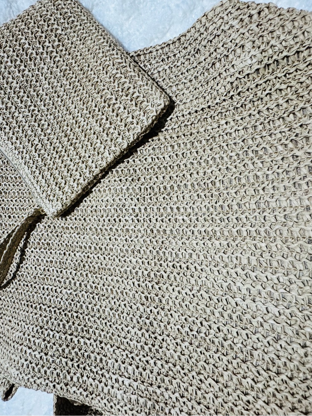 Dior Beute Natural Raffia Tote with Matching Pouch - Picture 9 of 10